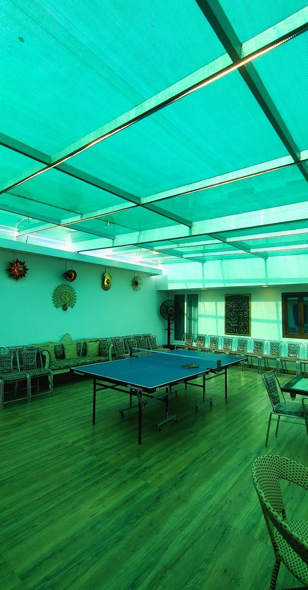 Solitude, The Boutique Hotel Haldwāni エクステリア 写真